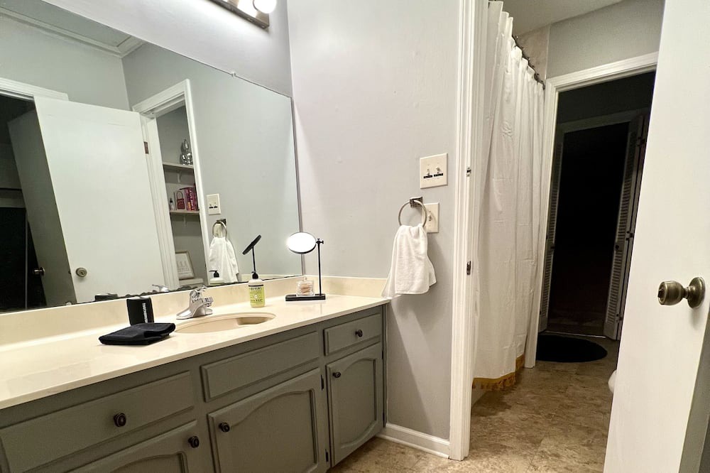 Photo of Bathroom in Shenandoah