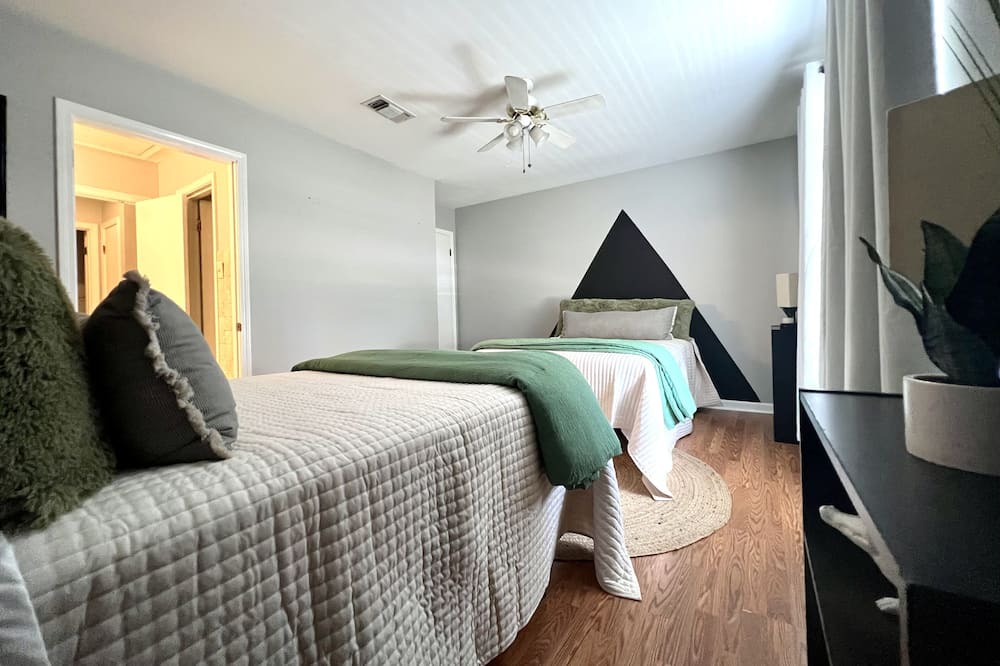 Photo of Bedroom in Shenandoah