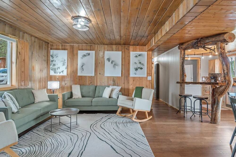 Photo of Bedroom in Custer
