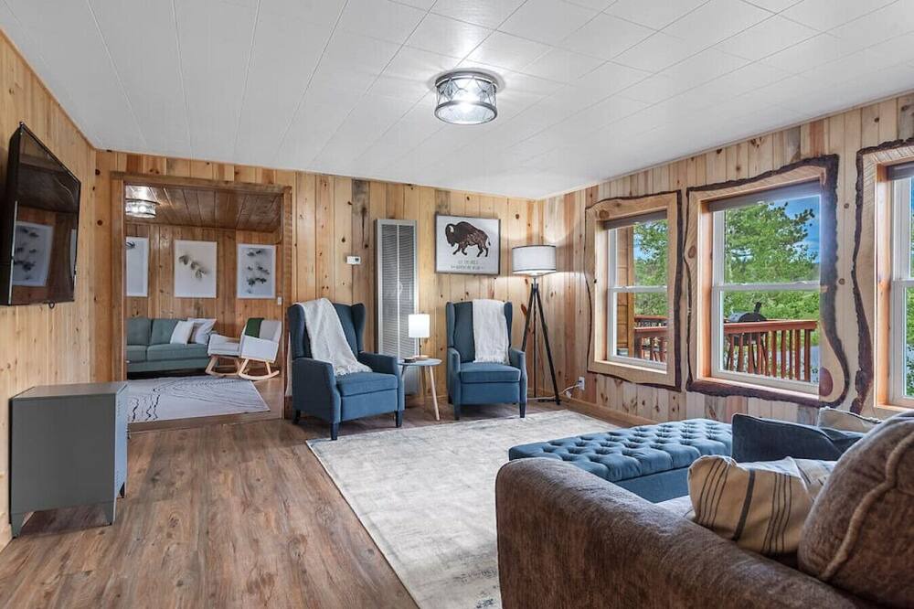 Photo of Bedroom in Custer