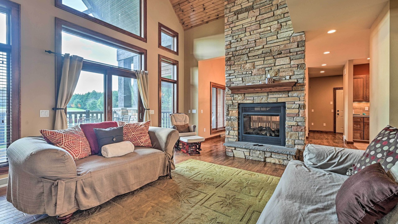 Photo of Livingroom in Arkdale