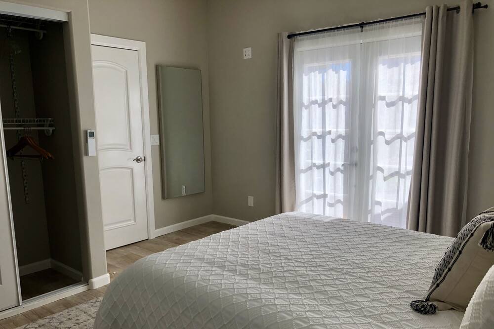 Photo of Bedroom in Simi Valley