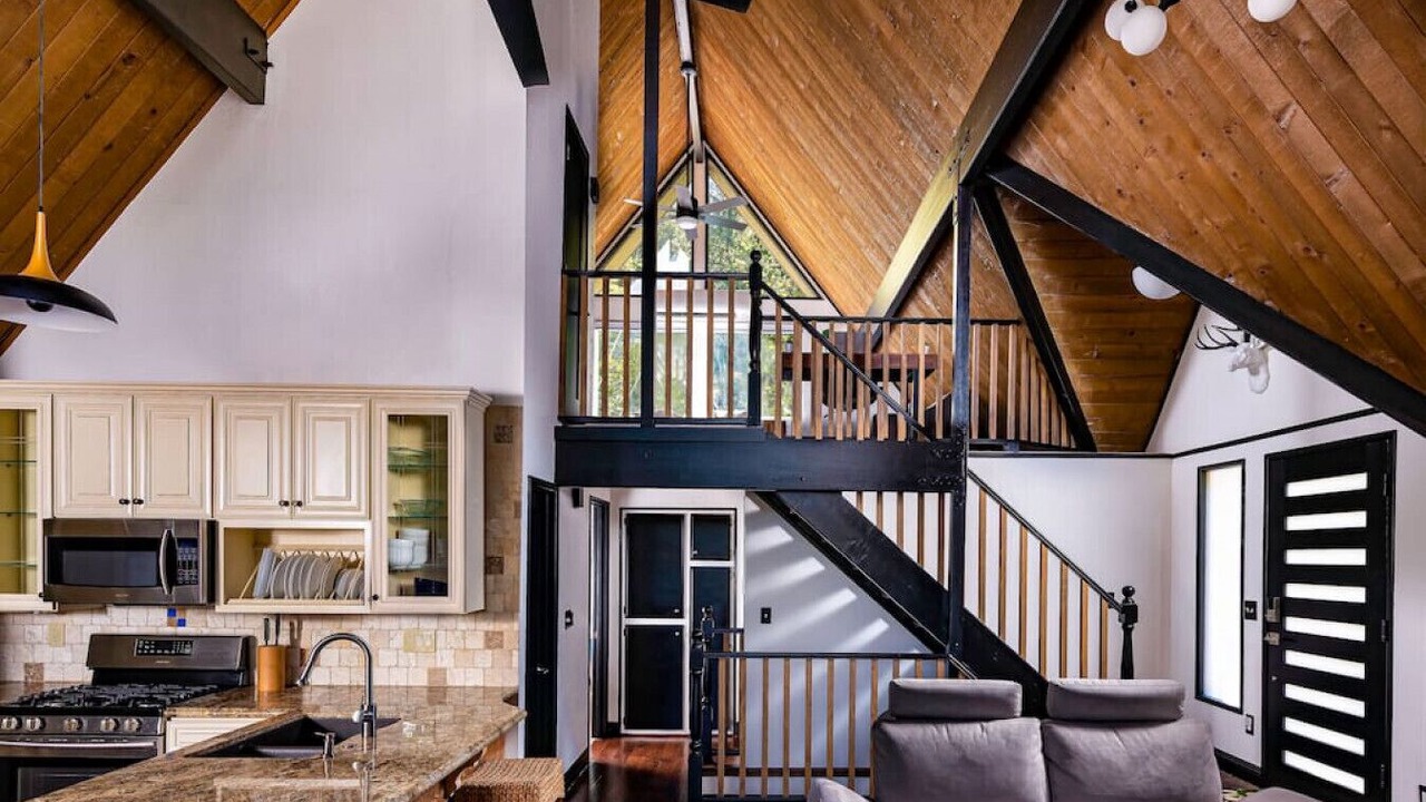 Photo of Kitchen in Lake Arrowhead
