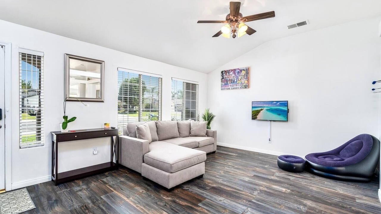Photo of Livingroom in Greenacres