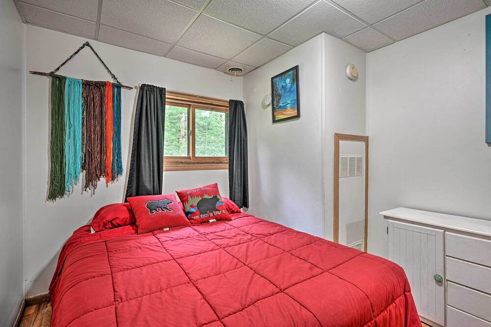Photo of Bedroom in Arkdale