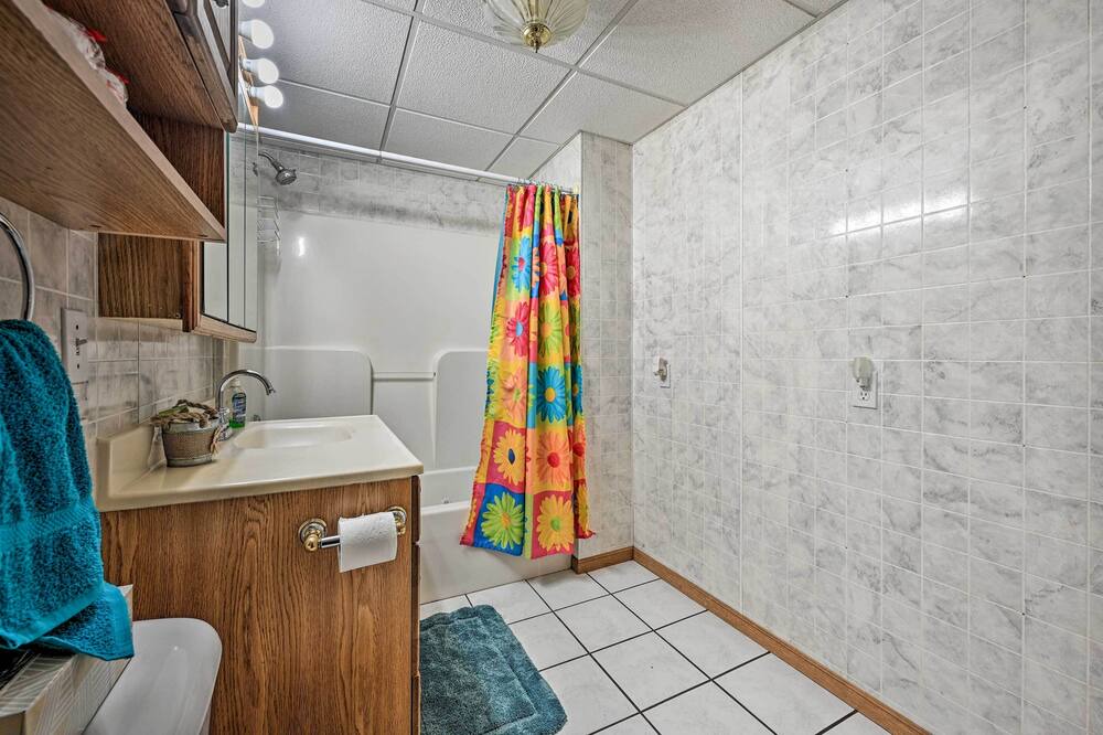 Photo of Bathroom in Arkdale