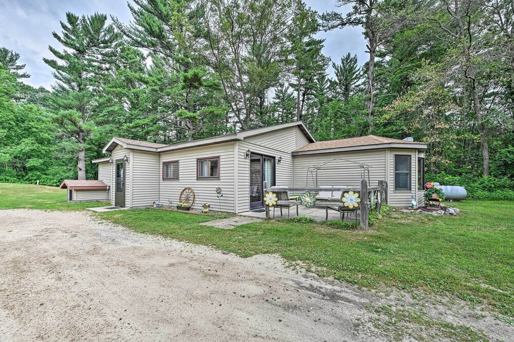 Photo of Outdoor in Arkdale