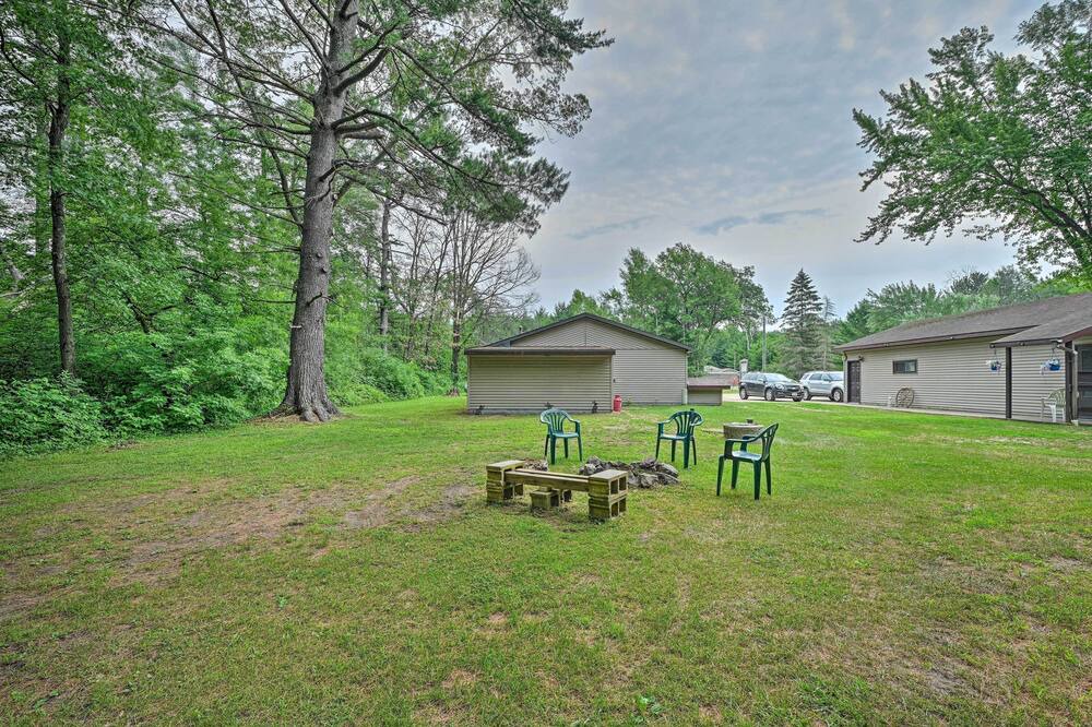 Photo of Outdoor in Arkdale