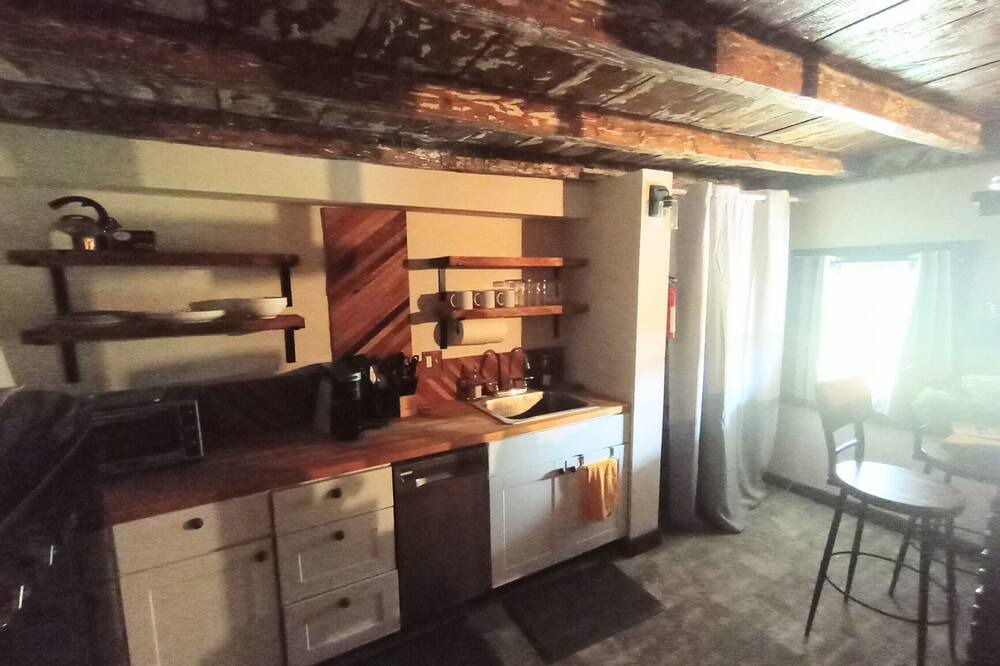 Photo of Bedroom in Lovettsville