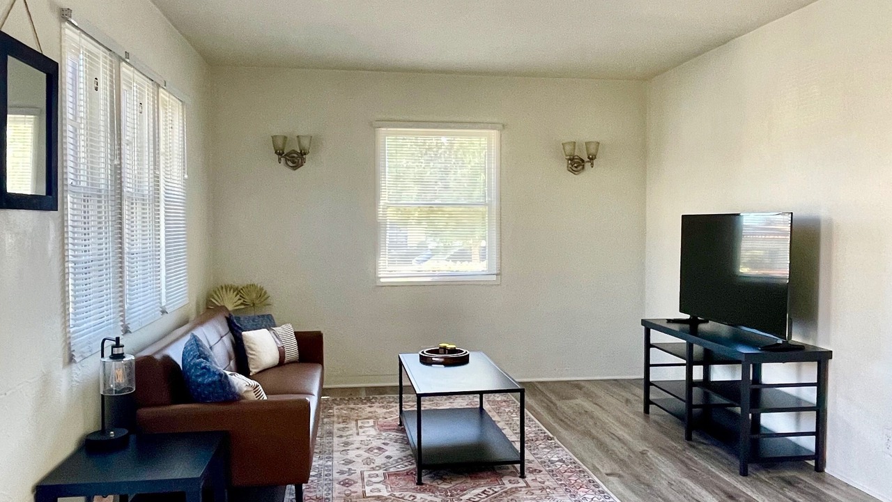Photo of Livingroom in Ventura