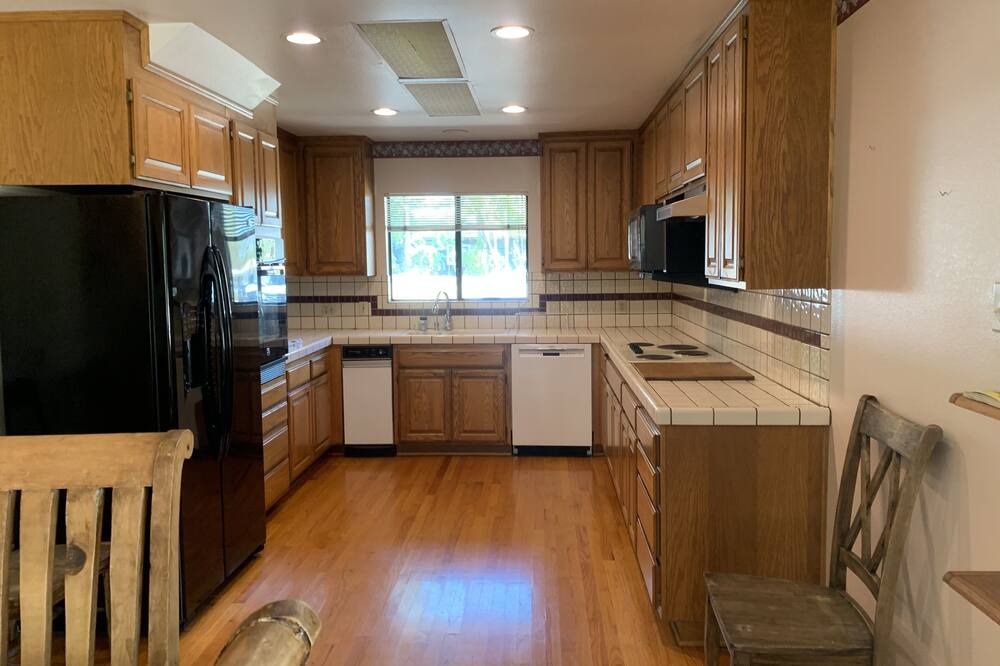 Photo of Kitchen in Old Town Camarillo