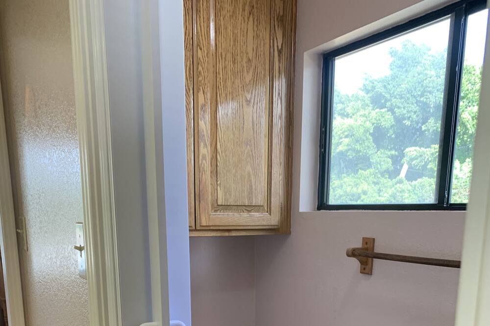 Photo of Bathroom in Old Town Camarillo