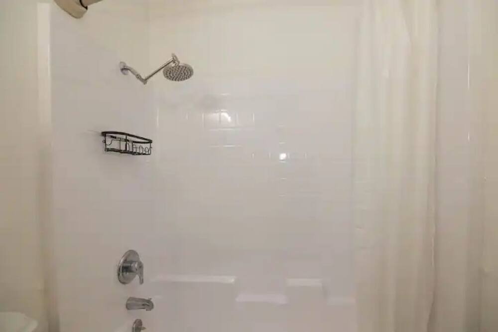Photo of Bathroom in Bixby North