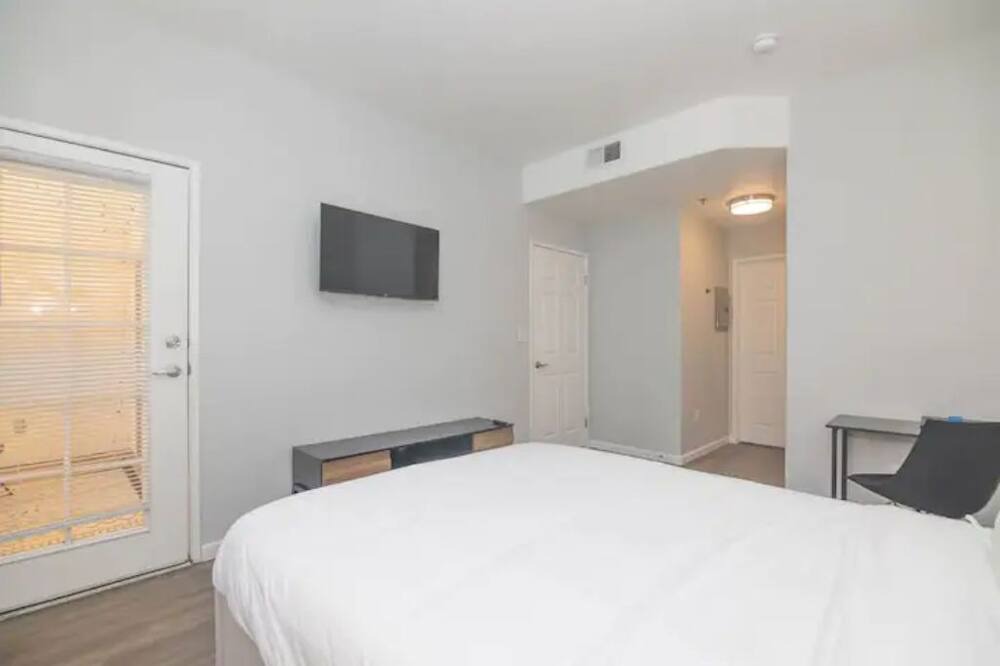 Photo of Bedroom in Bixby North