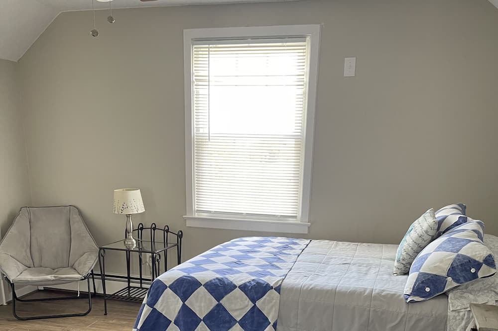Photo of Bedroom in Haymarket
