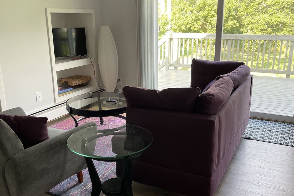 Photo of Livingroom in Haymarket
