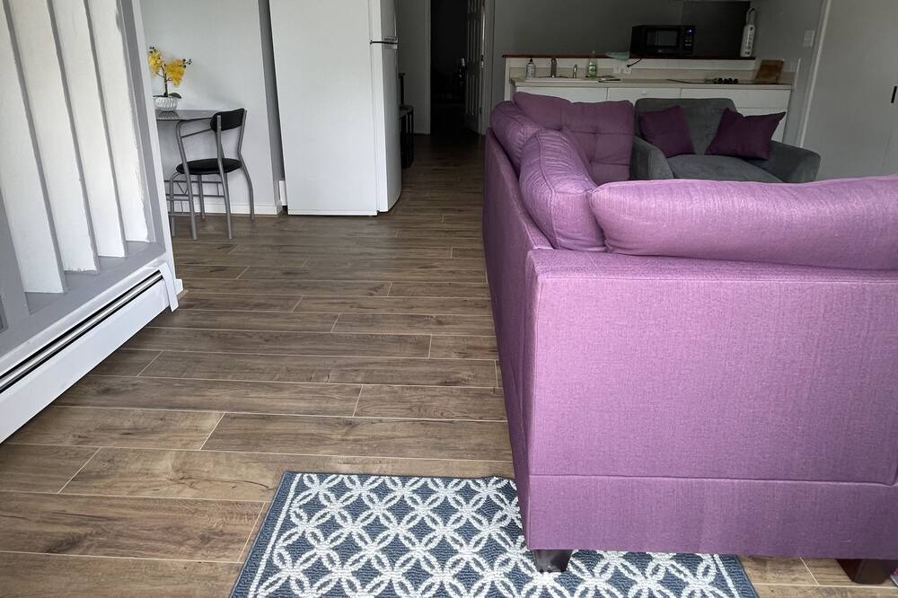 Photo of Livingroom in Haymarket