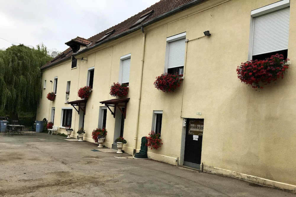 Photo of Outdoor in Viarmes