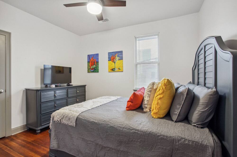 Photo of Bedroom in Broadmoor