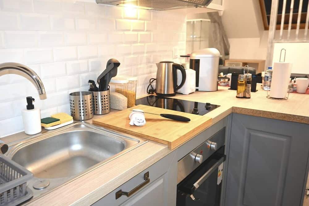 Photo of Kitchen in Villeneuve-sous-Dammartin