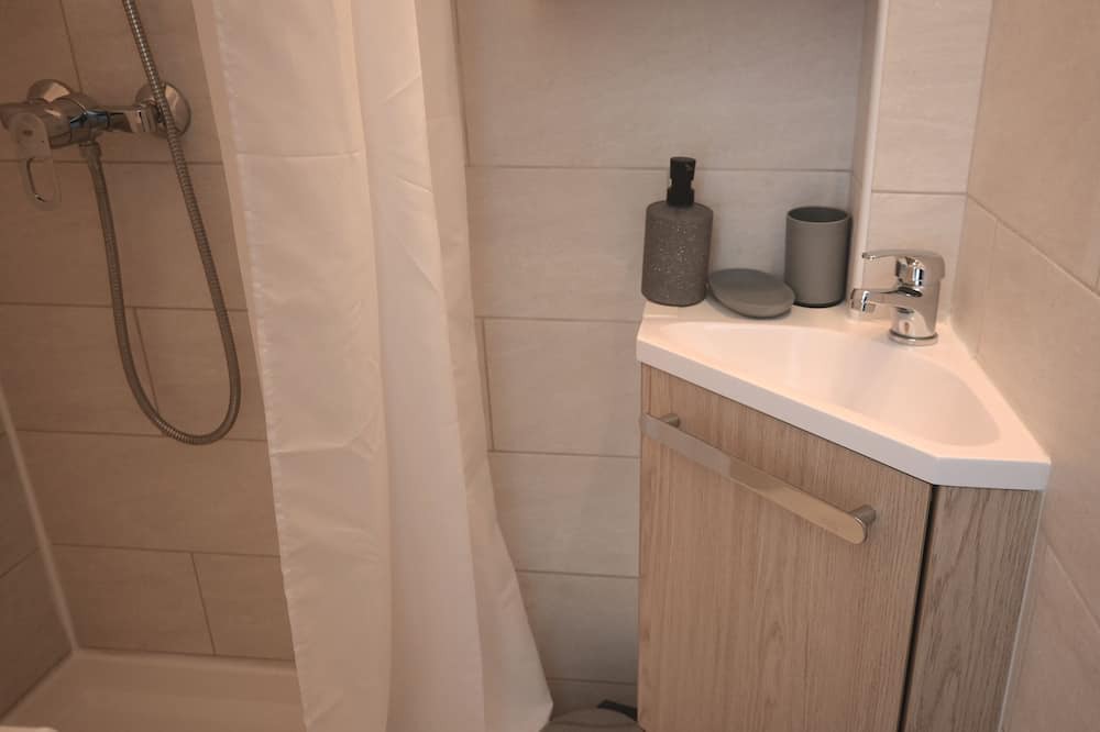 Photo of Bathroom in Le Blanc-Mesnil