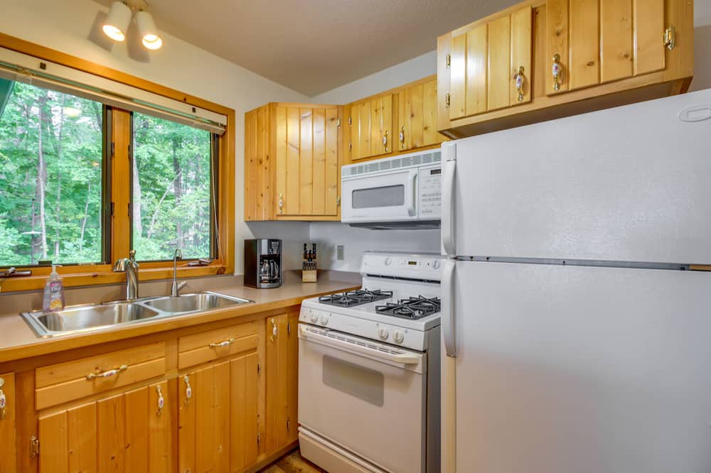 Photo of Kitchen in Isle
