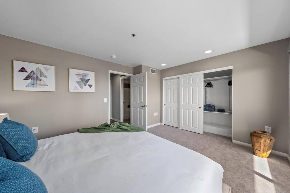 Photo of Bedroom in Ocean Park