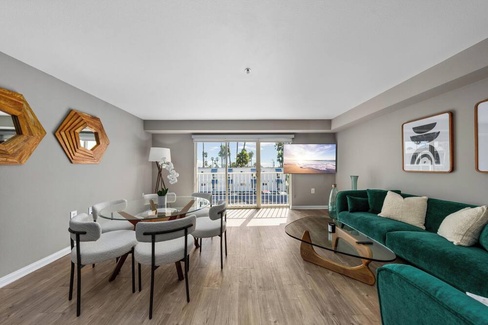 Photo of Livingroom in Ocean Park