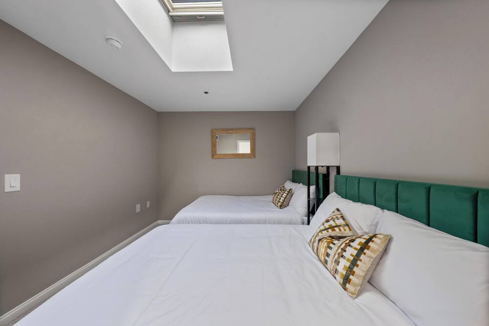 Photo of Bedroom in Ocean Park