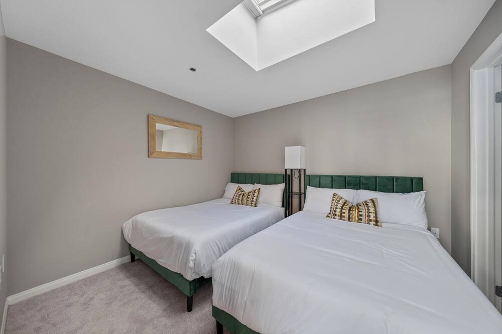 Photo of Bedroom in Ocean Park