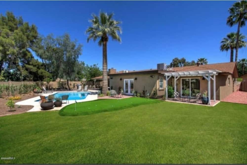 Photo of Outdoor in Scottsdale Highlands Five