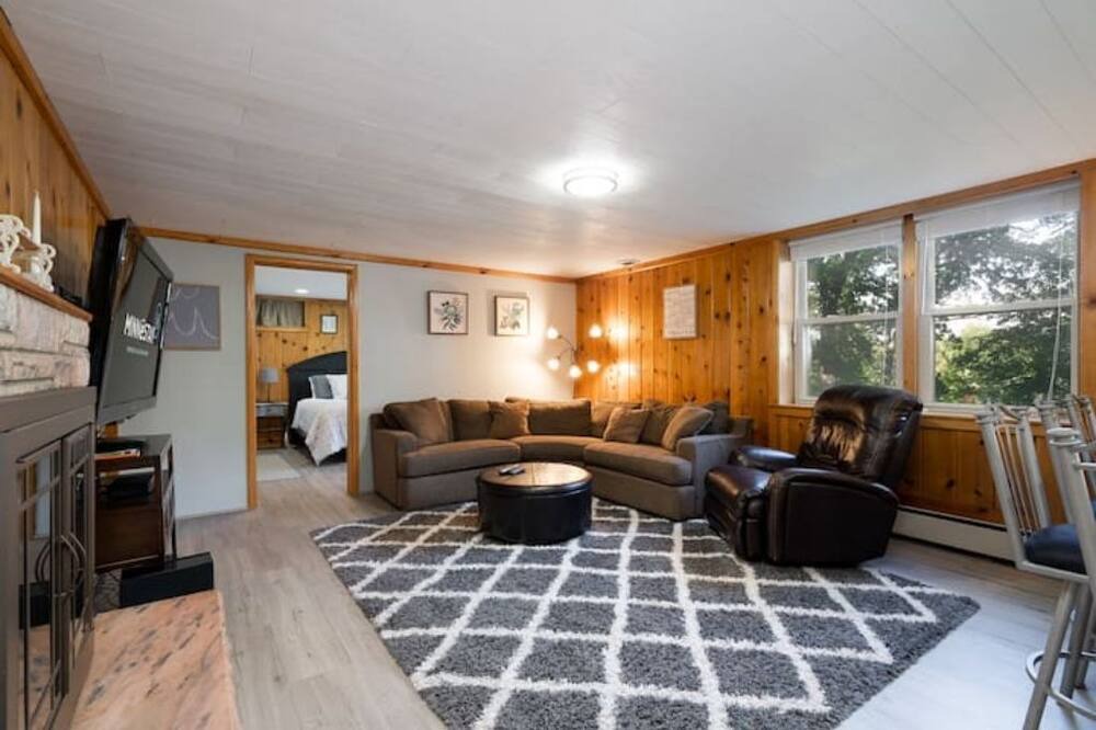 Photo of Livingroom in Anoka
