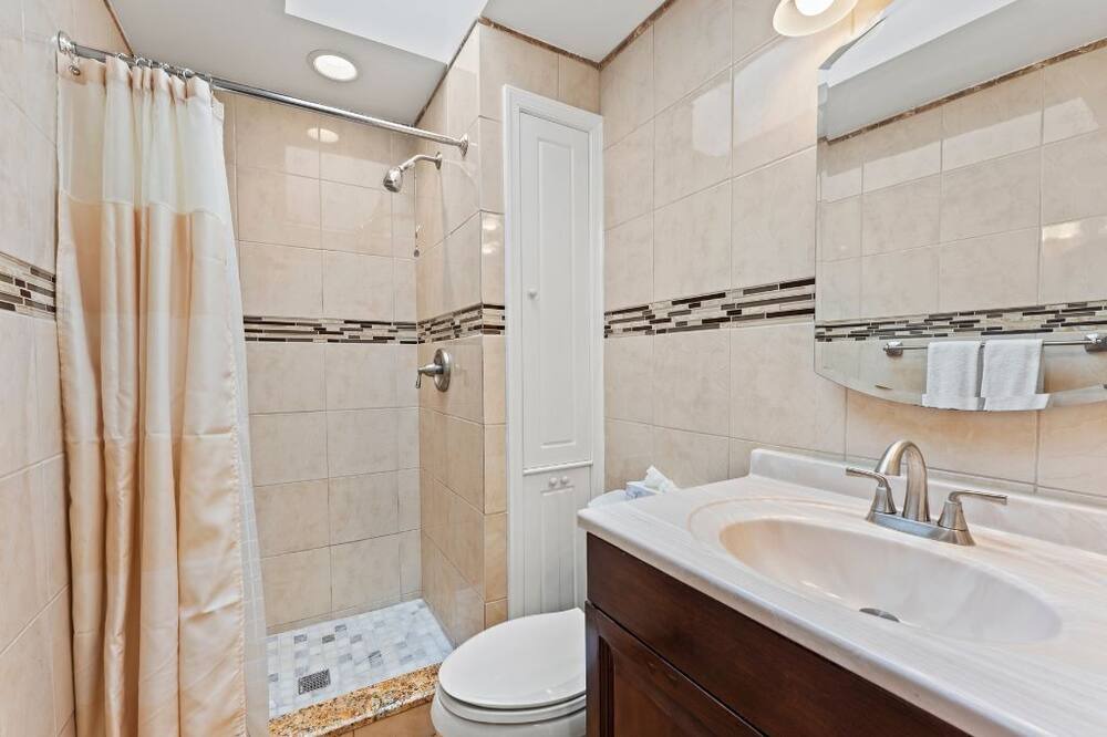 Photo of Bathroom in Germantown