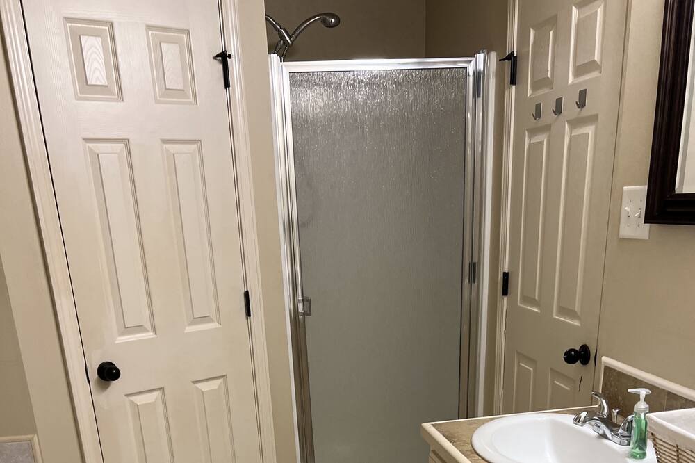 Photo of Bathroom in Gonzales