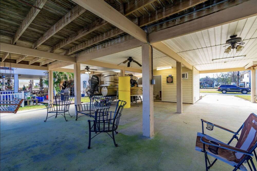 Photo of Outdoor in Kiln