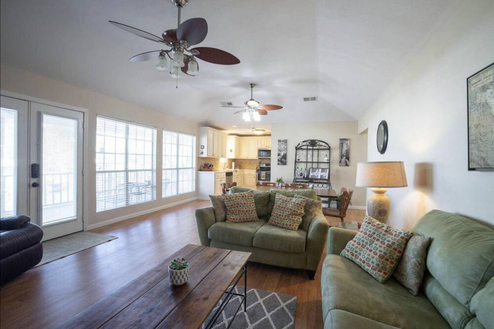 Photo of Livingroom in Kiln
