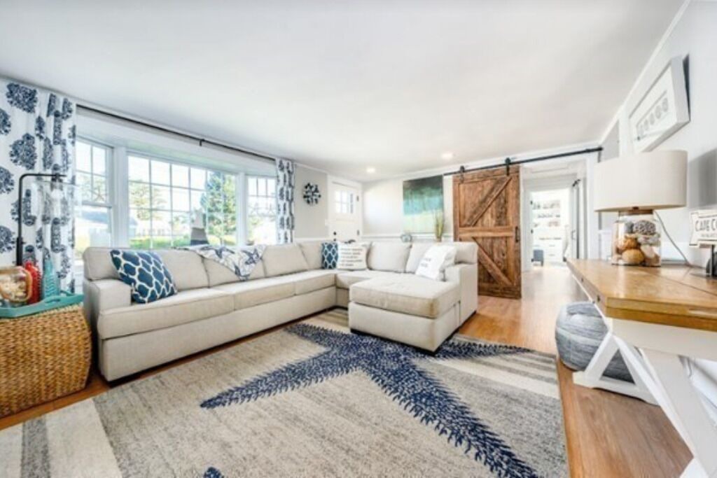 Photo of Livingroom in West Dennis