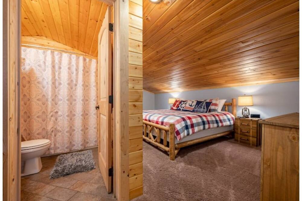 Photo of Bedroom in Cohasset