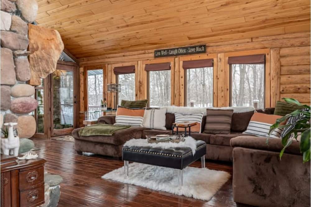 Photo of Outdoor in Cohasset