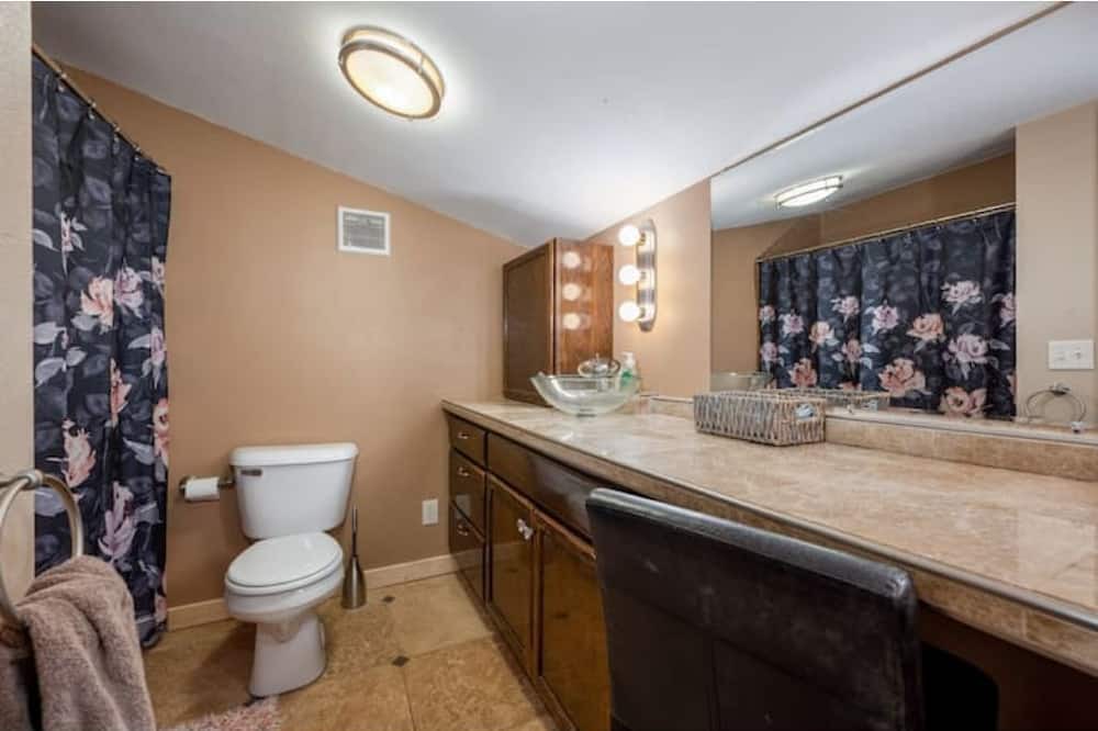 Photo of Bathroom in Cohasset
