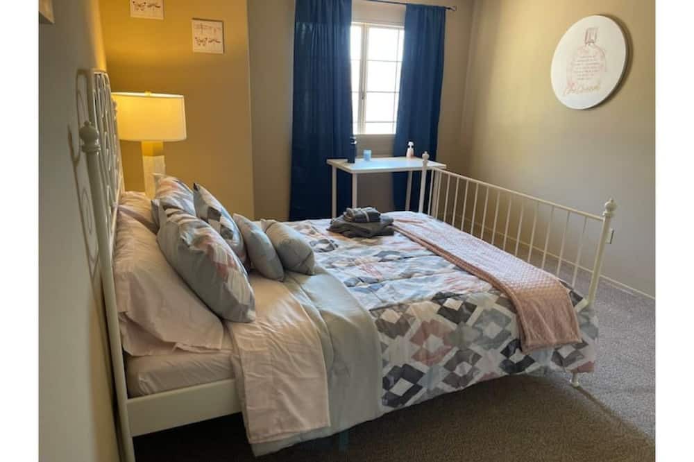 Photo of Bedroom in Moreno Valley