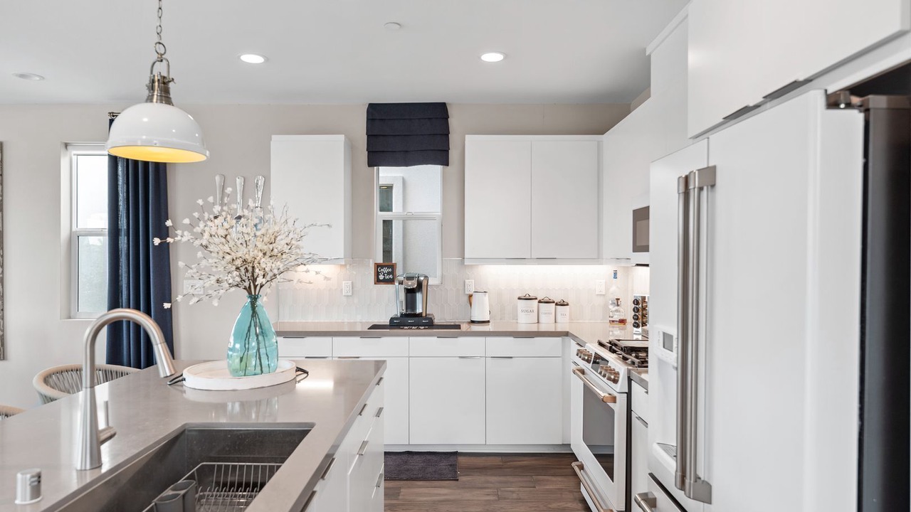 Photo of Kitchen in Oxnard Shores