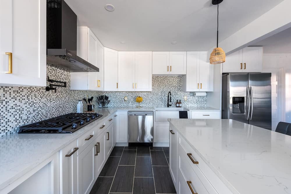 Photo of Kitchen in Kenner - Louis Armstrong International Airport