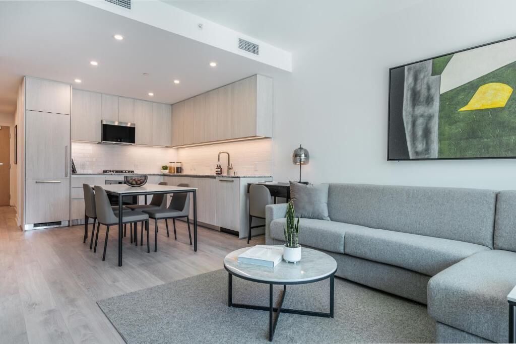 Photo of Livingroom in Downtown Long Beach