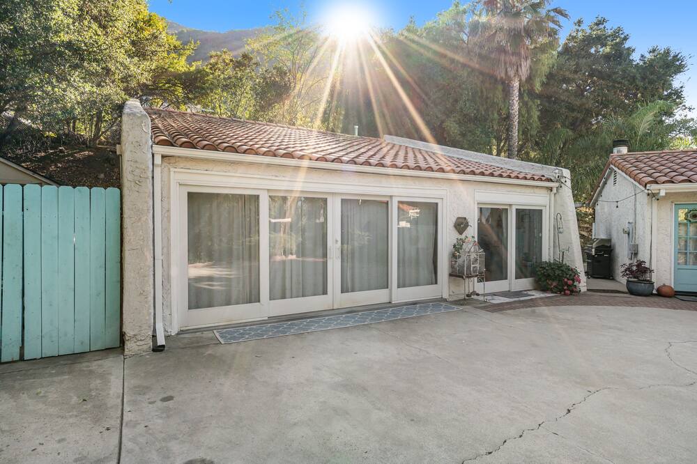 Photo of Others in Calabasas