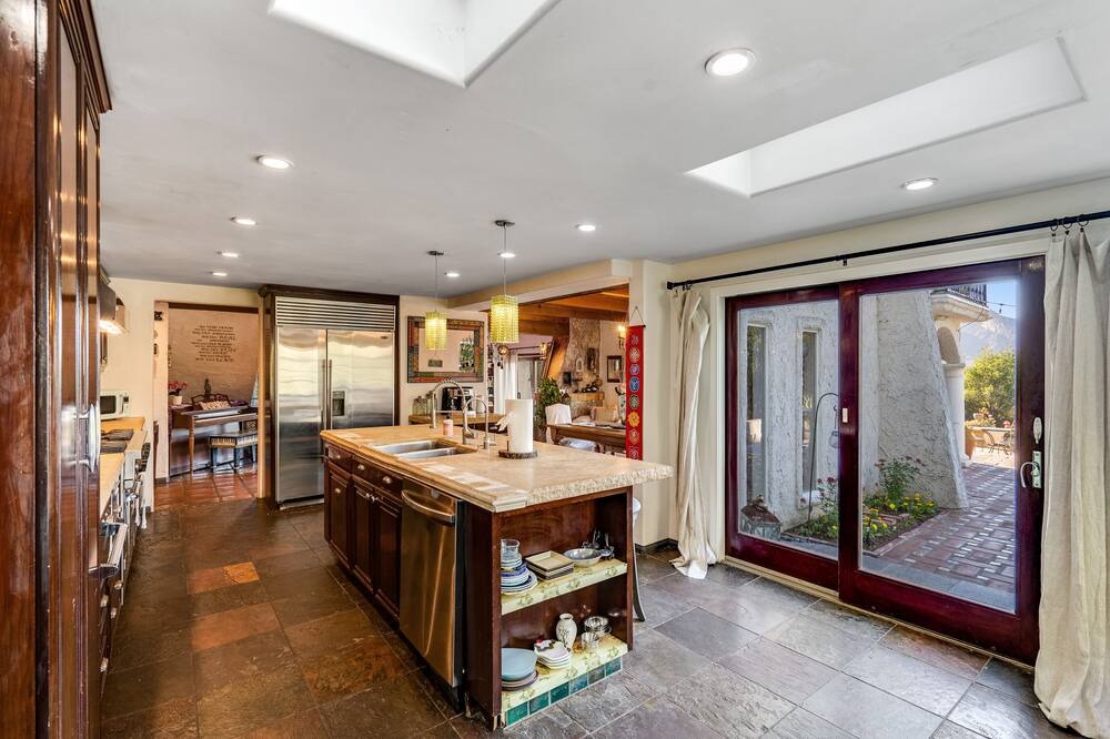 Photo of Kitchen in Calabasas