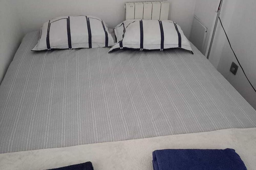 Photo of Bedroom in Bois-Colombes