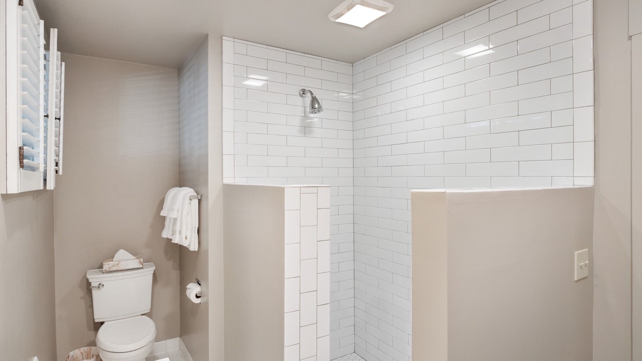 Photo of Bathroom in Oak Park