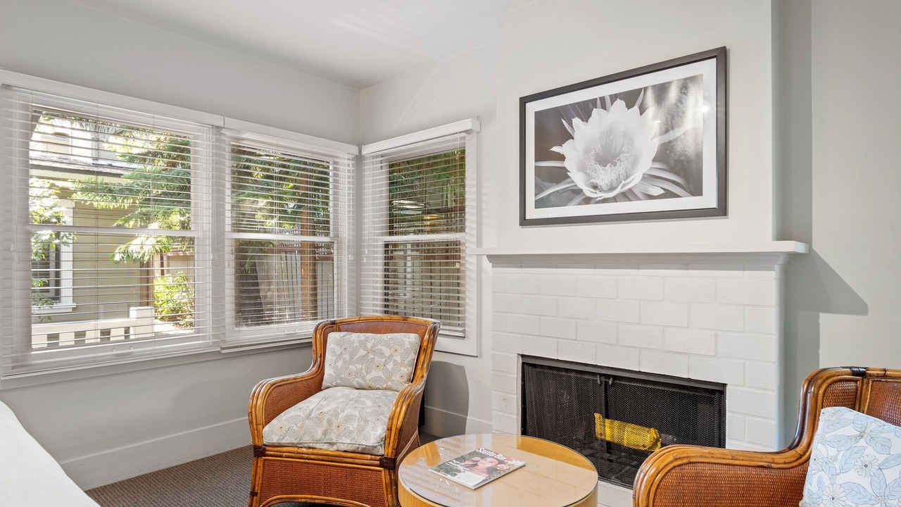 Photo of Livingroom in Oak Park