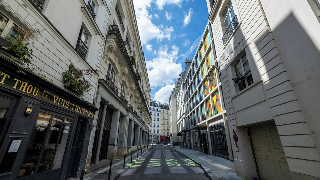 Photo of Others in 2nd Arrondissement